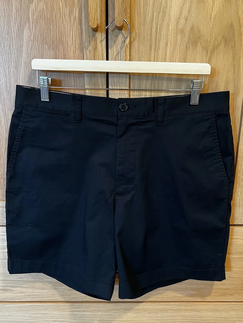 J. Crew Chino Shorts Black Size 33 7” NWT Classic Preppy Neutral Capsule